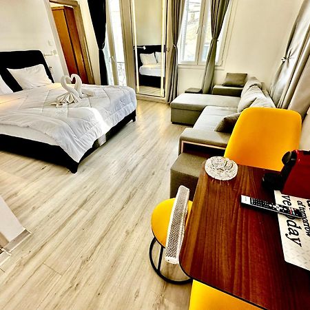 Travelers Luxury Suites, Studios & Apartments Corfu  외부 사진