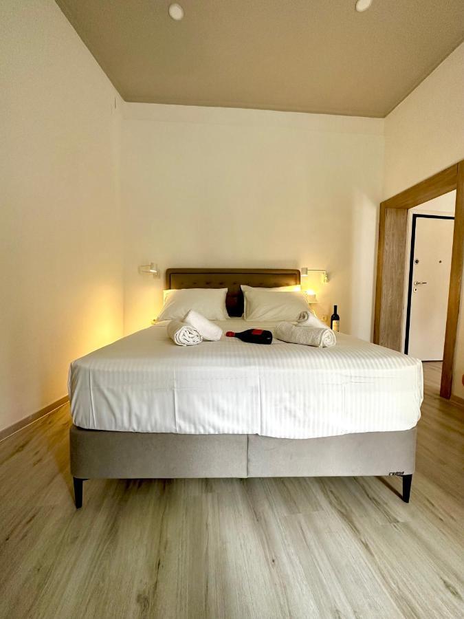 Travelers Luxury Suites, Studios & Apartments Corfu  외부 사진