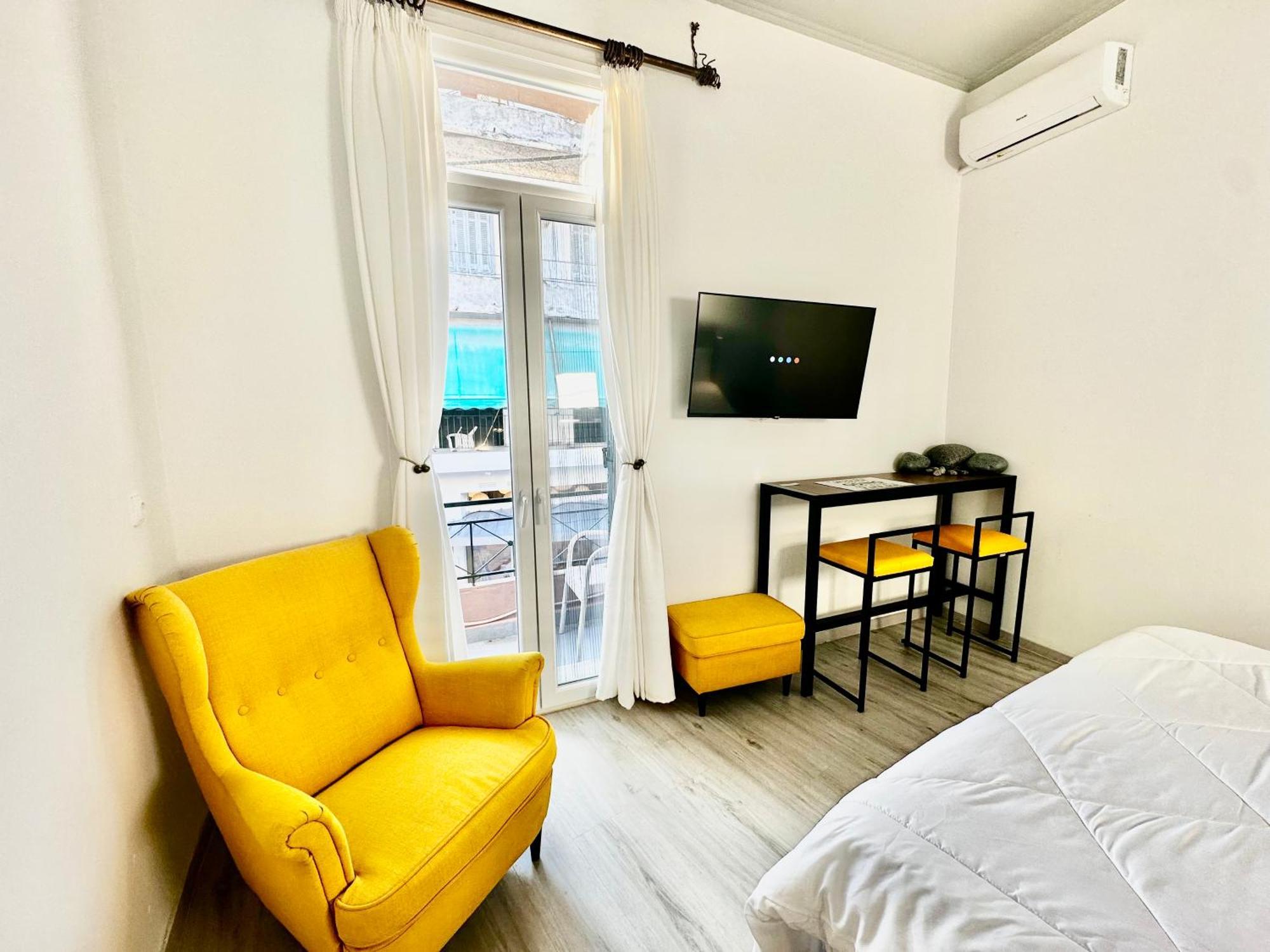 Travelers Luxury Suites, Studios & Apartments Corfu  외부 사진