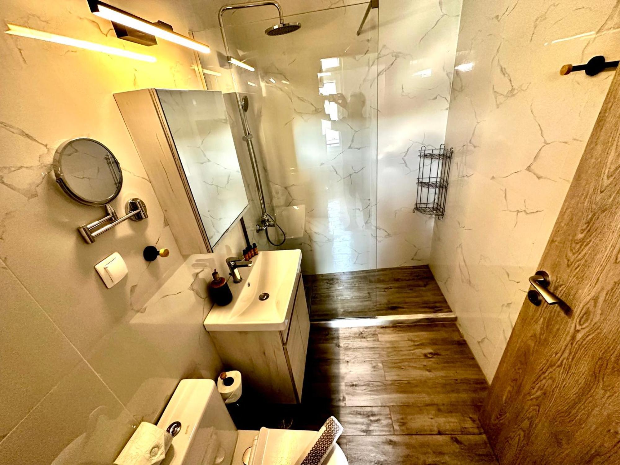 Travelers Luxury Suites, Studios & Apartments Corfu  외부 사진