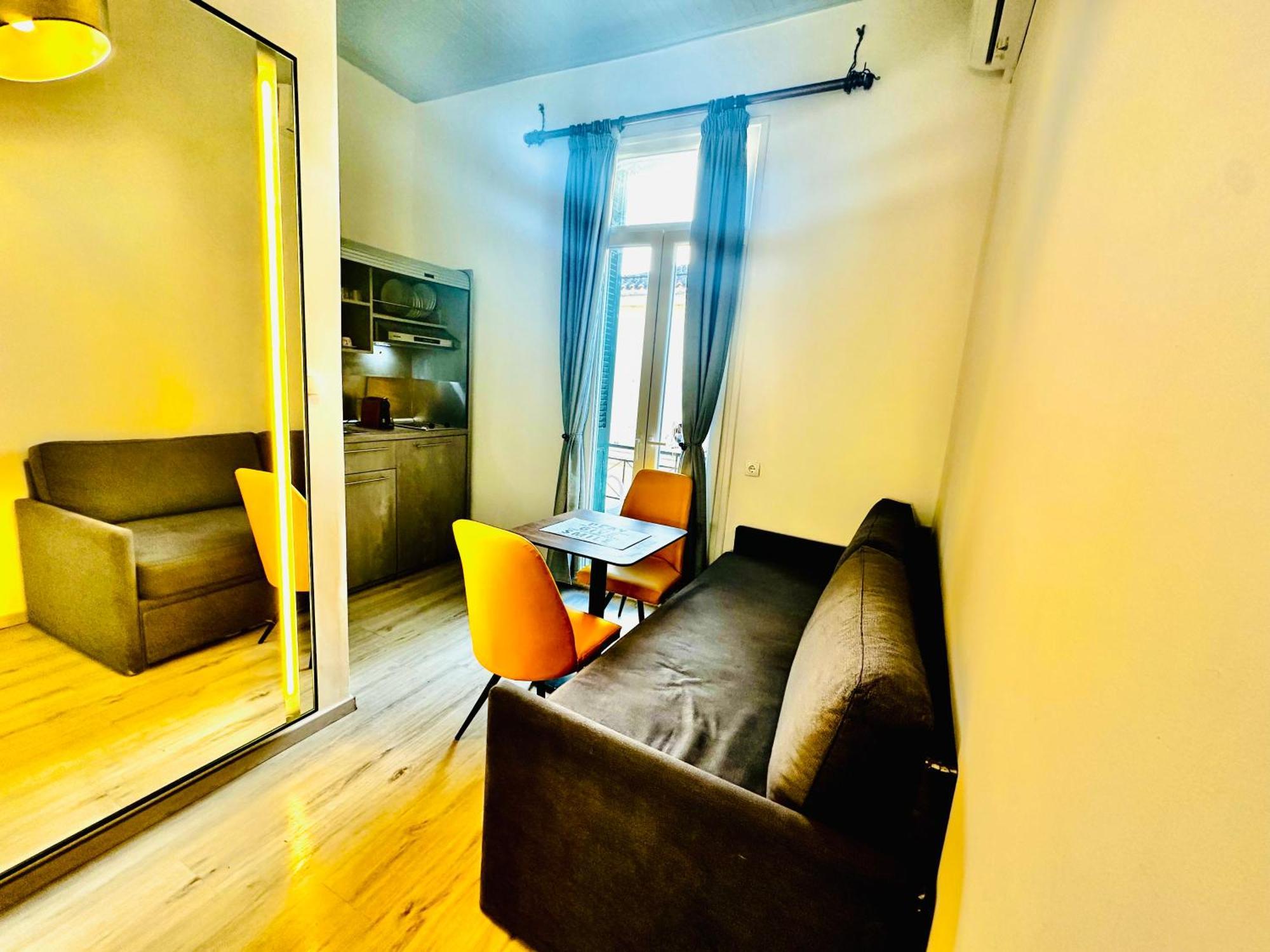 Travelers Luxury Suites, Studios & Apartments Corfu  외부 사진