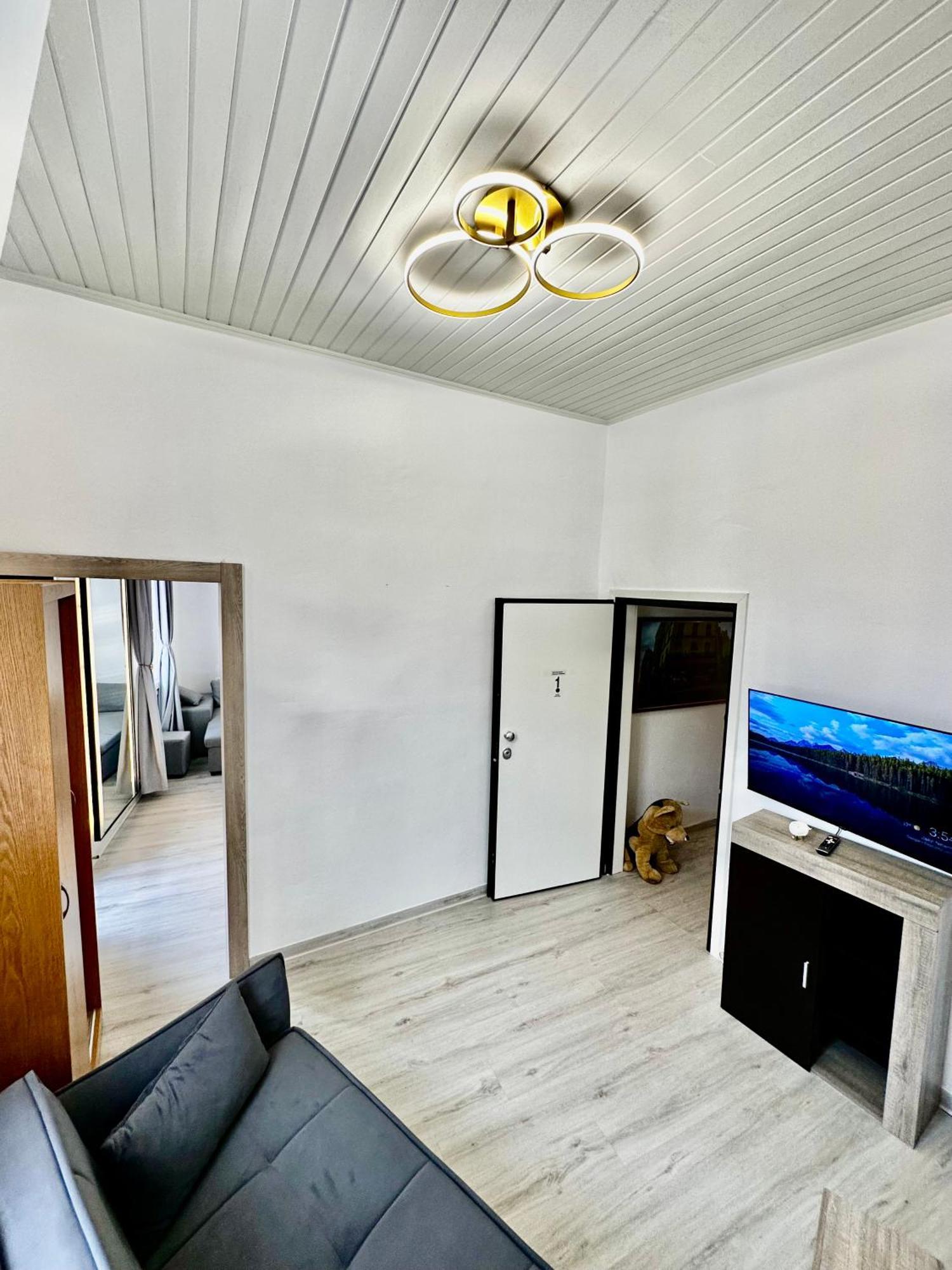 Travelers Luxury Suites, Studios & Apartments Corfu  외부 사진